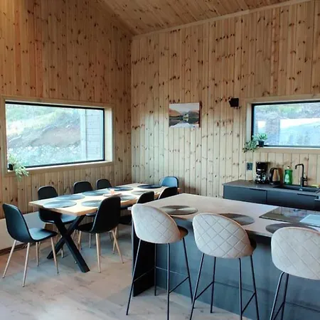 Modern, Newly Built Holiday home